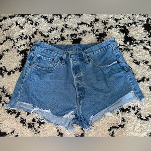 Levi’s 501 shortie Sz 33